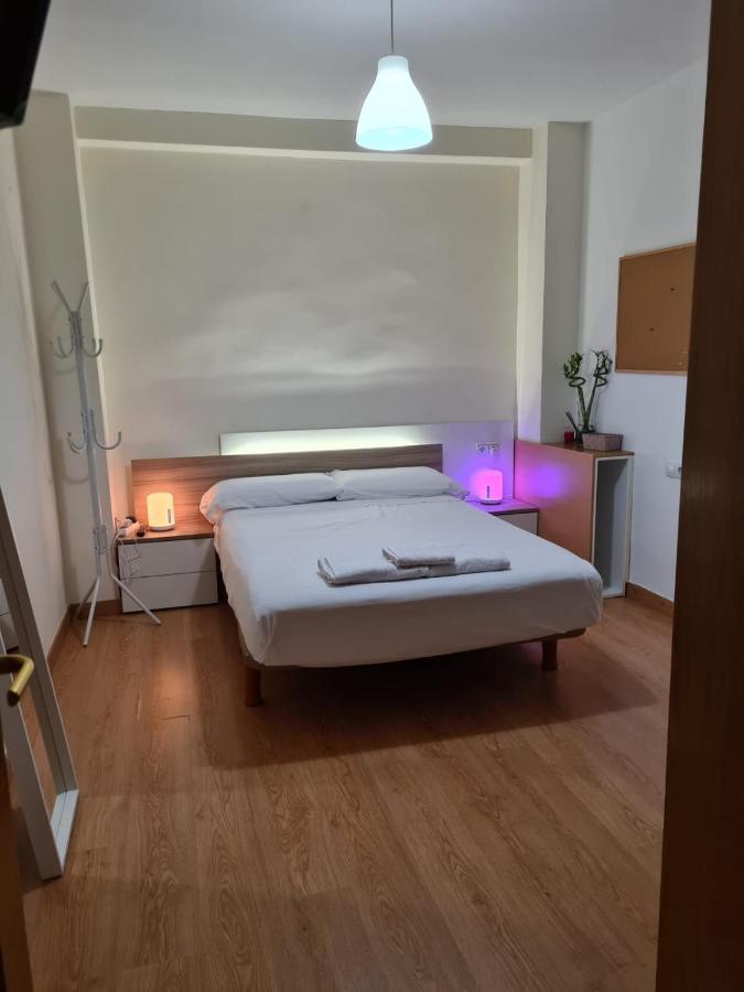 Habitacion Con Bano Privado- En Casa Familiar Beatriz Walencja Zewnętrze zdjęcie